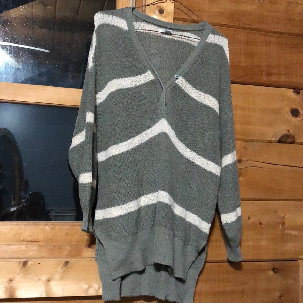 American Eagle Long Sweater